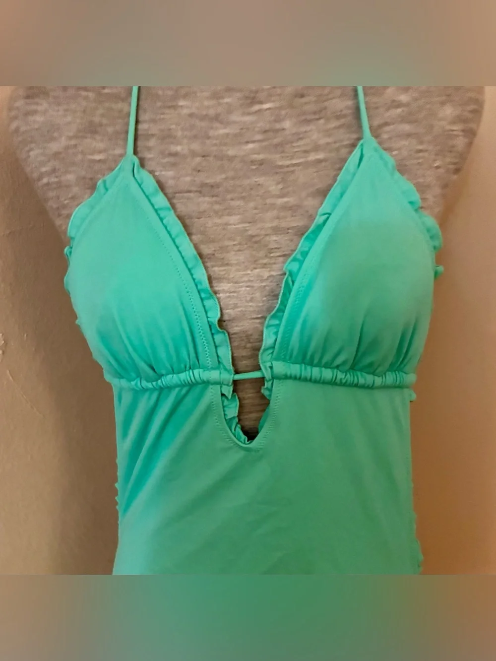 PINK / VICTORIA SECRET Women’s Aqua Plunge bathing suit 🌺